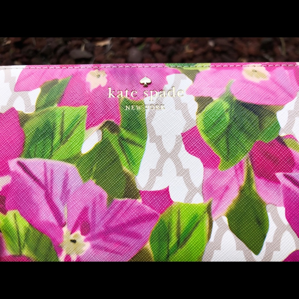 Kate spade bayard place lacey zip around wallet - Picture 3 of 7